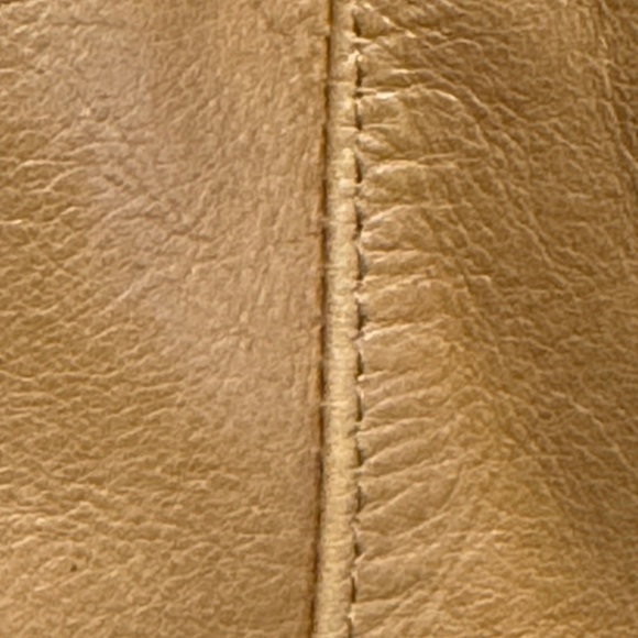 Vintage Brown Leather Vest - Picture 4 of 8